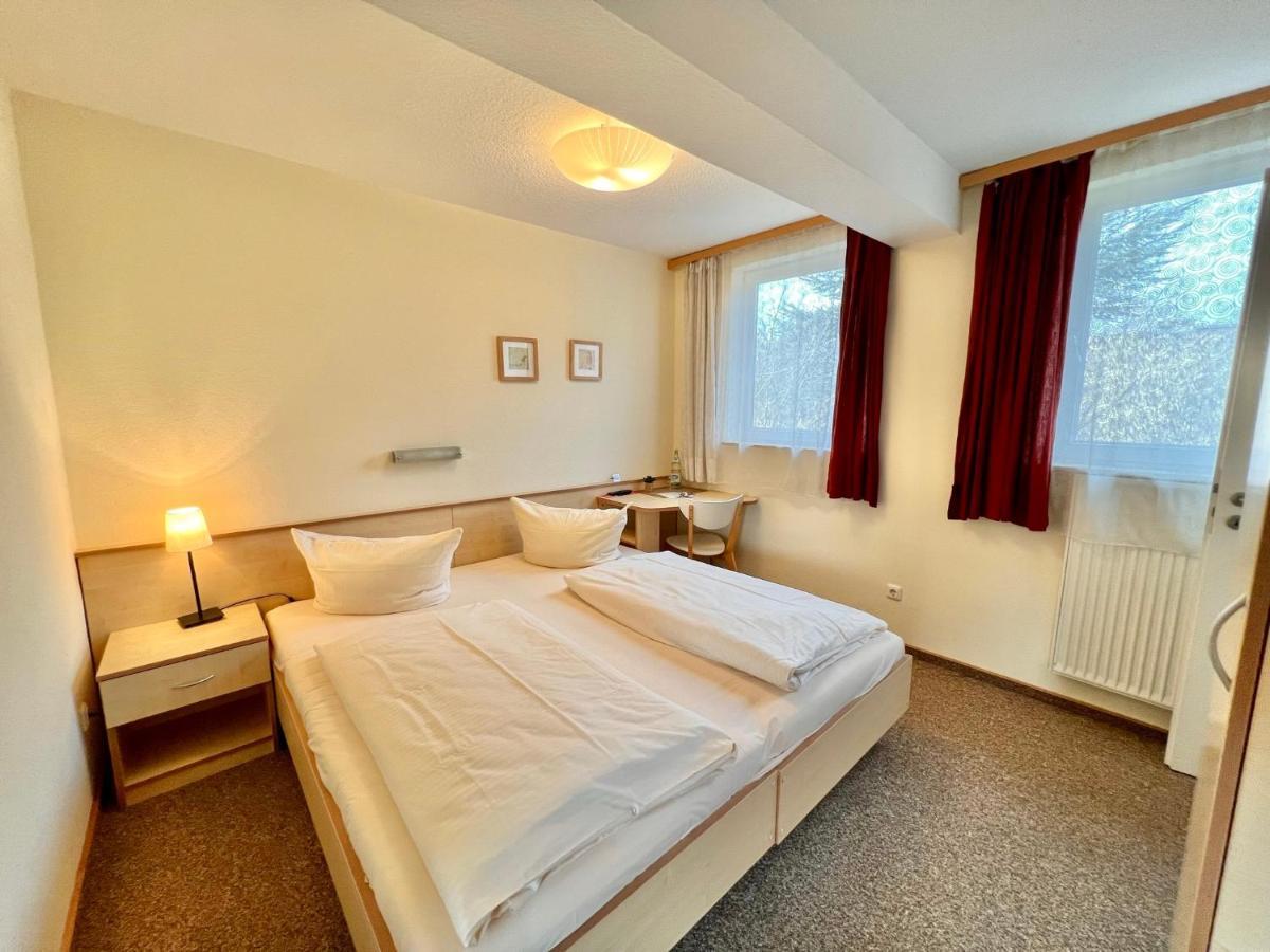 Gaestehaus Suedheide Hambühren Extérieur photo